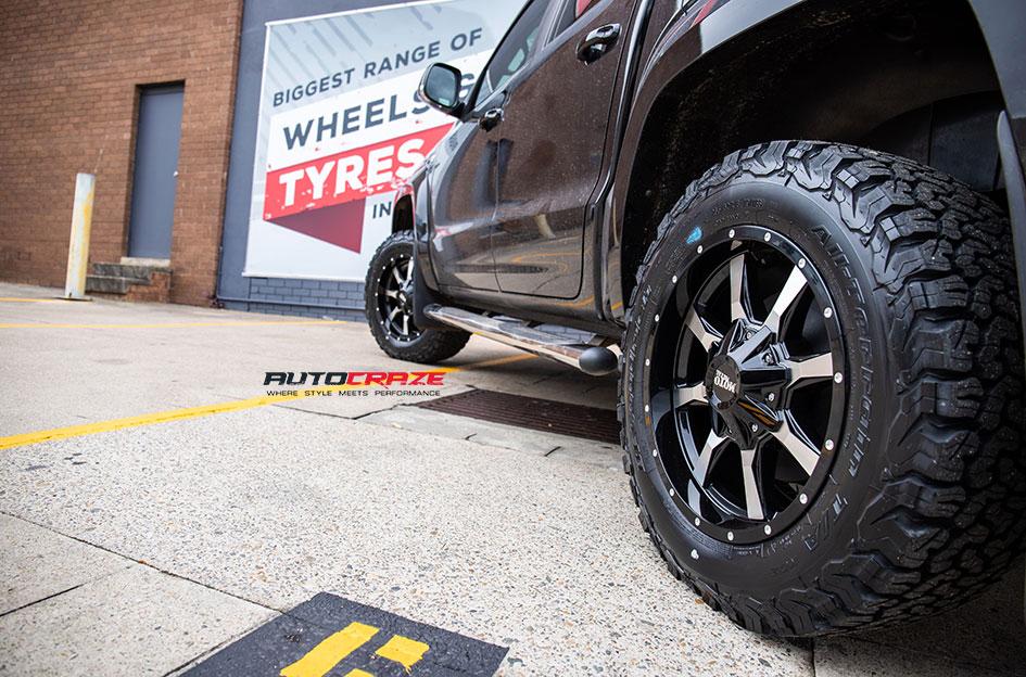 VOLKSWAGEN AMAROK MO970 GLOSS BLACK MACHINED FACE